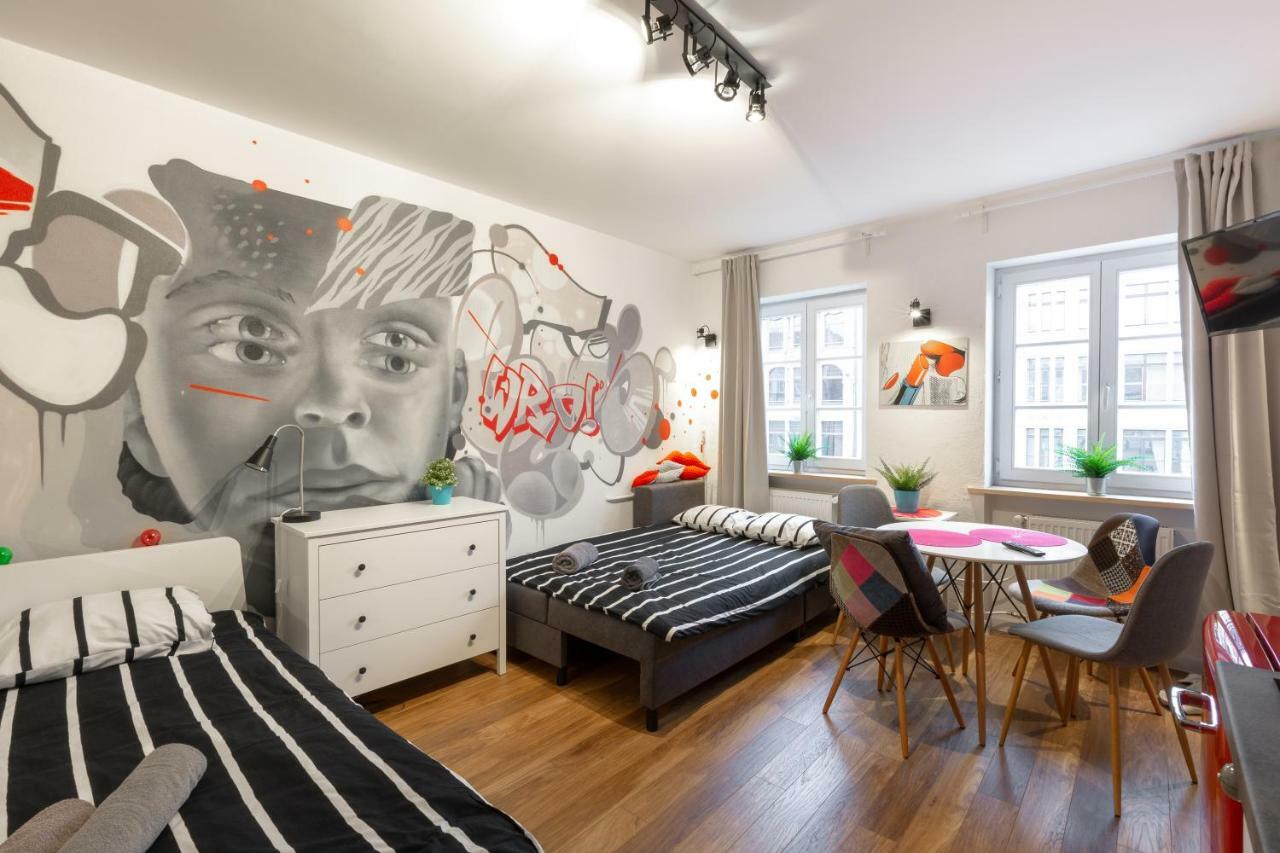 Lipstick House Rynek Apartamento Wrocław Exterior foto